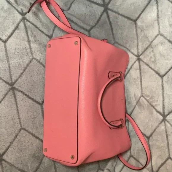 Pink Leather Handbag - Picture 4 of 6